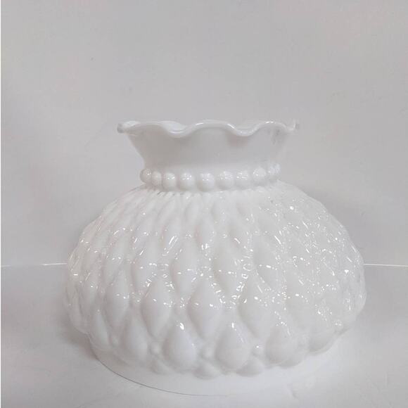 Vintage quilted diamond Dimpled white glass lamp shade - chipped